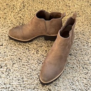 BC footwear Chelsea boot
